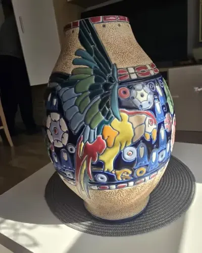 Duży wazon amfora z papugą art deco secesja Amphora Turn Bohemia — praca DanaD, Poznań
