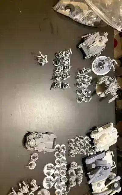 Dwie armie warhammer 40k — praca Sławomir, Łódź