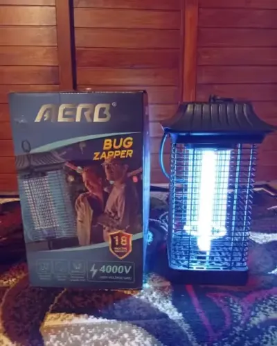 Elektryczna Lampa przeciw komarom  - owadom  - AERB 4000. Nowe sprzedam  ! — praca Krzysztof, Szczecin