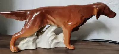 Figurka porcelanowa pies — praca Edyta, Łódź