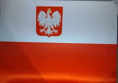 Flaga Polski gabinetowa z orłem do stojaka flagowego 150x90 — praca Marek, Warszawa