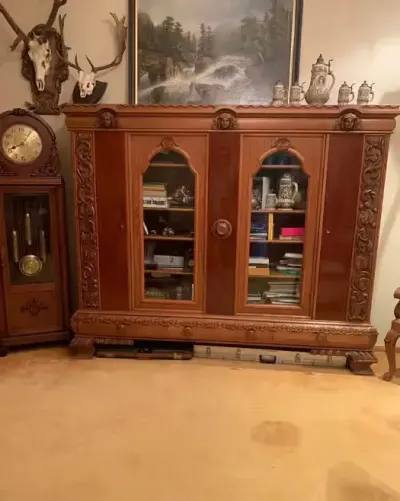 Gabinet z litego drewna — praca ZajacM, Gdańsk
