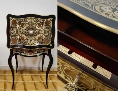 Inkrustowany stolik toaletka Napoleon III - sygnowana Tahan — praca Maja Fortuna, Kraków