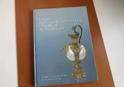 Katalog wystawy _ Dary Rzeczpospolitej Obojga Narodów 1998 — praca Mir, Warszawa