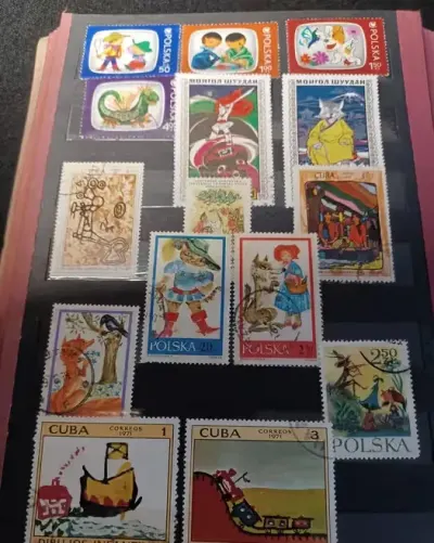 Klaser ze znaczkami PRL 18 str. + gratis — praca Agnieszka, Łódź
