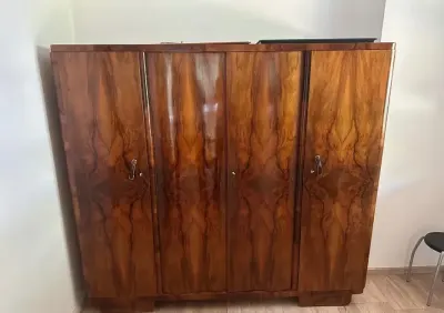 Kolekcja mebli antycznych i vintage: Szafa Art Deco, Sekretarzyk Biedermeier, Stół, Konsola, Dywan perski — praca Janr, Poznań