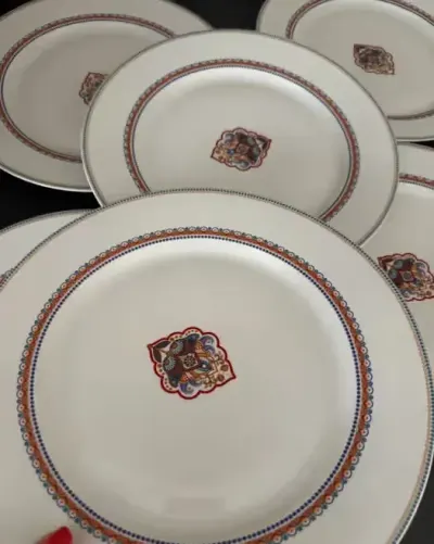 Komplet 6 talerzy obiadowych Karaca 28 cm – porcelana, elegancki orientalny wzór — praca Alicja, Wrocław