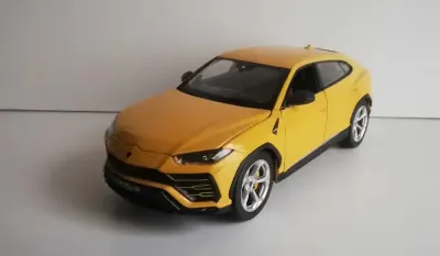 Lamborghini Urus Welly 1:24 — praca Euzebiusz, Szczecin