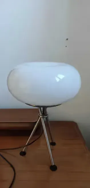Lampa Bordslamp Donut Vit — praca Tomasz, Gdańsk