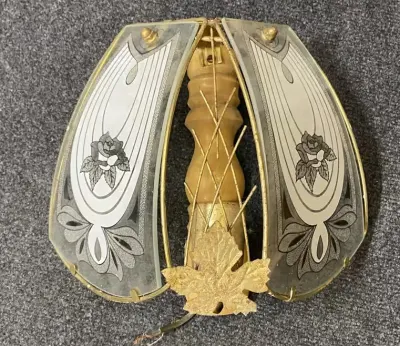 Lampa kinkiet, szkło w kwiaty, vintage retro prl — praca R.VV., Kraków