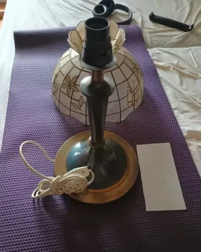 Lampa mosiądz z kloszem z wybuch łusek Aka Berlin 1979 — praca Marcin, Szczecin