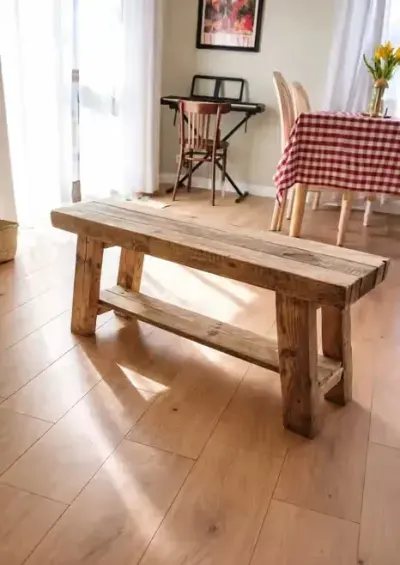 Ławka drewniana rustykalna z półką 100 cm | lite drewno z odzysku — praca Aleksandra, Kraków