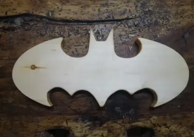 Logo Batmana Batman pomysł na prezent dekoracja — praca holzdeko pl, Kraków