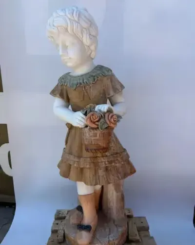 Marmur Dziewczynka z Koszem Kwiatów – Duża Figura Marmurowa 96cm — praca AntykiDecco, Kraków