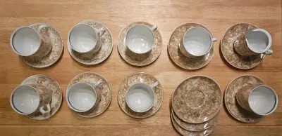 Marmurkowy serwis porcelanowy Karolina i nie tylko — praca Emi i Memo, Gdańsk