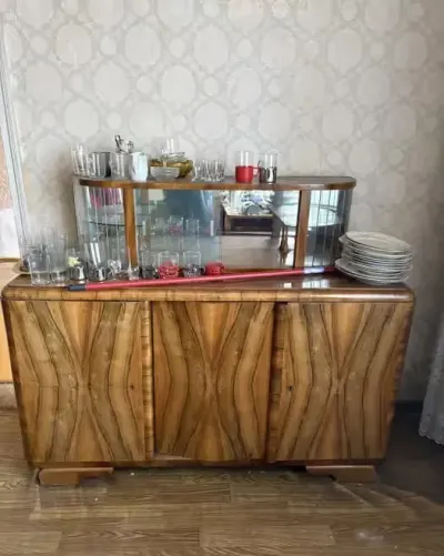 Meble komody z witrynami — praca Krzysztof, Poznań