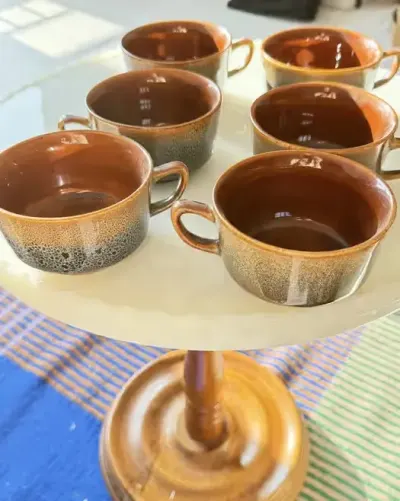 Mirostowice kubki filizanki ceramika prl lata 70 porcelit proszkowany — praca Ania, Warszawa