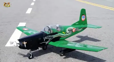 Model Pilatus - PC7 - EP / GP trener ARF — praca Waldek, Gdańsk