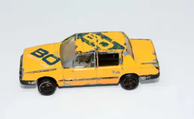 Model Resorak Auto Sedan Vintage BO Sport Car 1:64 lata 80. PRL — praca RIIDII, Wrocław