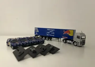 Model Volkswagen Touareg Red Bull — praca Eryk, Łódź