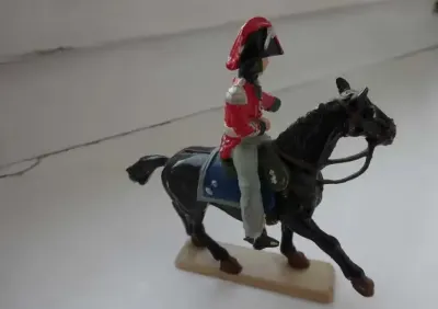 Napoleon na koniu   żołnierzyk z prl-u      figurka   wysokość ~ 9,5 cm — praca Kitek55, Łódź
