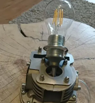 Nowoczesna dizajnerska lampa LOFT /INDUSTRIAL HandmadE — praca Filip, Gdańsk
