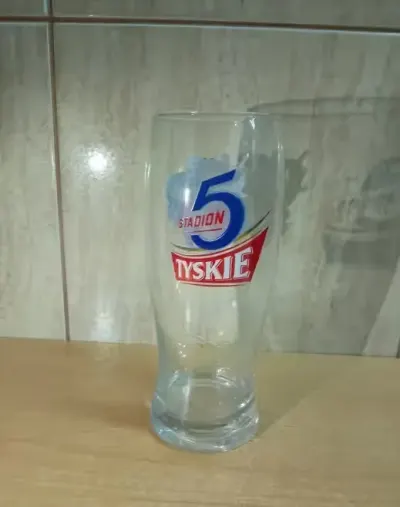 Nowy kufel do piwa Tyskie — praca Bazar24, Poznań