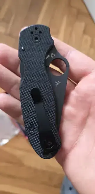 Nóż Spyderco Para 3 black DLC — praca Dzik, Gdańsk