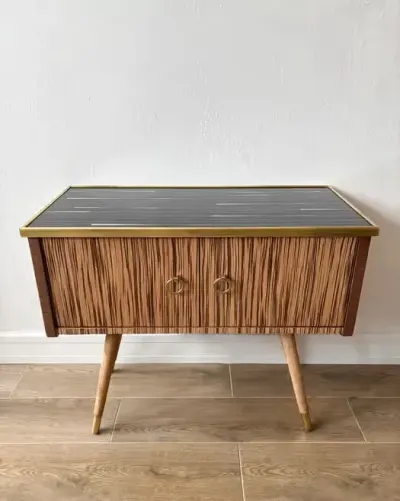Odświeżona szafka komódka pomocnik konsola vintage retro prl loft — praca www.vtw.pl, Warszawa