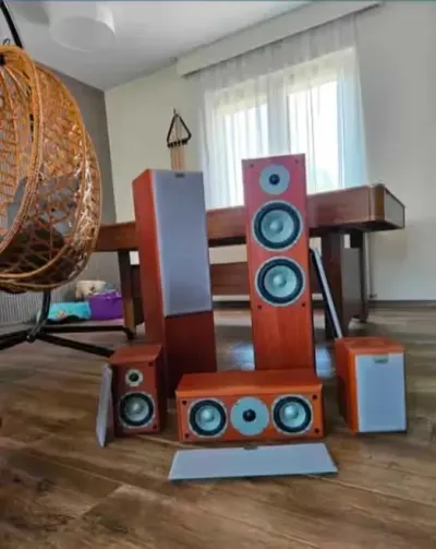 OKAZJA Glosniki kolumny kino domowe stereo muzyka Eltax Universe 200W — praca maciejmc1215, Poznań
