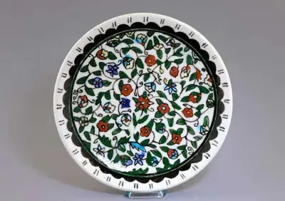 Orientalny talerz ceramiczny na ścianę ozdobny z ręcznie malowany — praca Kasia, Warszawa