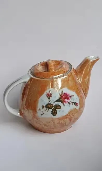 Piękny porcelanowy imbryk do herbaty, marmurek, New Look, Lubiana, vintage — praca Monika, Warszawa