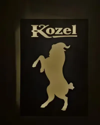 Podświetlany szyld, neon, kozel. — praca Marcin, Kraków