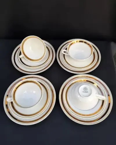 Porcelanowe trio niemieckiej marki Weimar — praca Igor, Wrocław