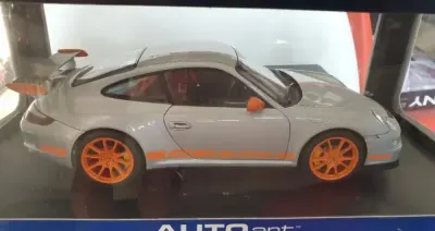 porsche GT3 RS 997 AUTOART — praca maciej, Łódź