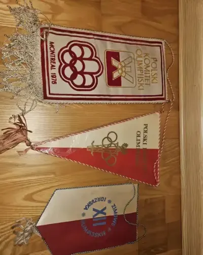 Proporczyki prl olimpiada Innsbruck Montreal komitet olimpijski — praca Wojciech, Łódź