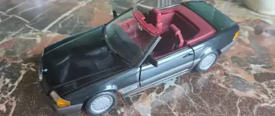 Revell 1:18 Mercedes r129 — praca paweł, Kraków