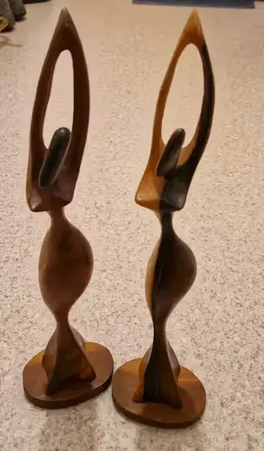 Rezerwacja do 27.07 Rzeźba abstrakcyjna drewniana36.5 cm — praca Michał, Gdańsk