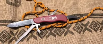 Scyzoryk Victorinox Hunter — praca Łukasz, Warszawa
