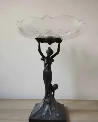 Secesyjna patera z jagodami, 1900 rok, Plewkiewicz, plater, kryształ — praca Tereska, Wrocław
