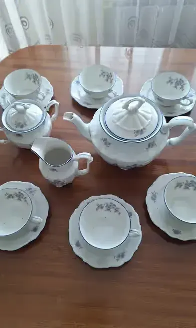 Serwis do herbaty stara porcelana sygn CARL TIELSH WAŁBRZYCH XX wiek — praca ladyblackberry, Warszawa