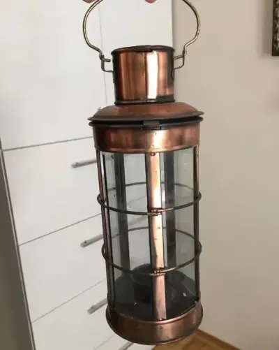 Stara metalowa miedziana lampion/ latarnia z uchwytem vintage — praca Dagmara, Warszawa