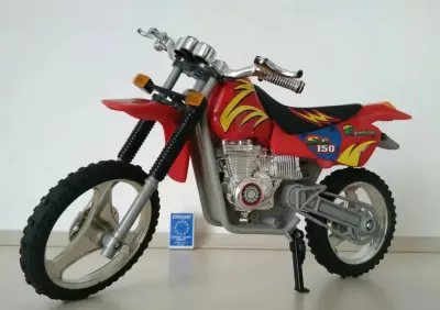 stara zabawka PRL duży motor terenowy cross 125 / 150 KTM Honda Yamaha — praca Mefiu, Poznań