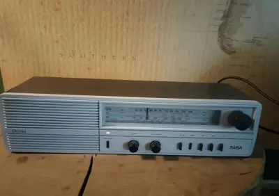 stare kolekcjonerskie radio Saba Donau S — praca marta, Kraków