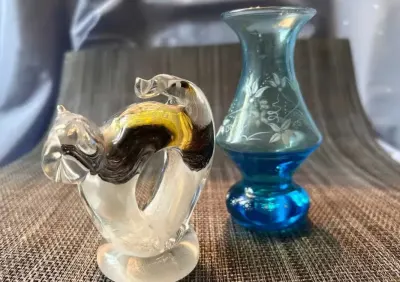 Szkło Murano  figurka kotka  wazonik  komplet  vintage — praca hannayablonska, Wrocław