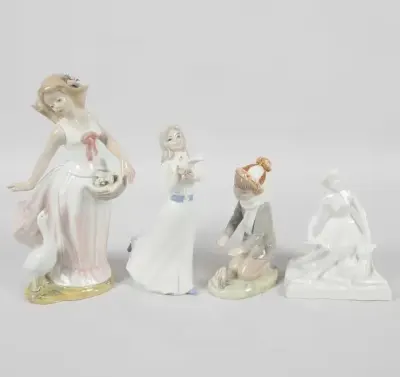Trzy figurki porcelanowe Tengra Zepphir — praca Marek, Szczecin
