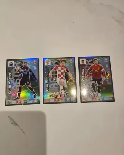 Trzy karty panini UEFA euro 2020 — praca Patrycja, Gdańsk