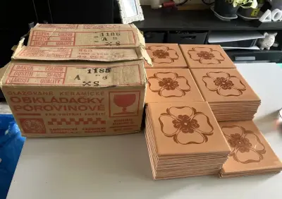Unikat VINTAGE! Płytki RAKO Czechosłowacja PRL lata 70/80 - NOWE, 7.68 m² (338 szt) — praca Grzesiek, Warszawa