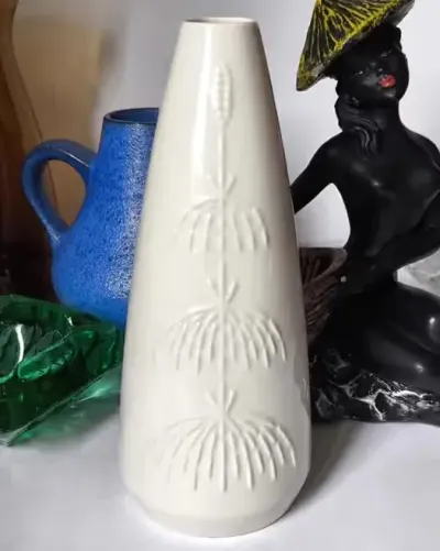 Wazon Sgrafo Modern piękna stara porcelana — praca Marzena, Kraków