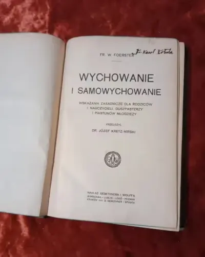 Wychowanie i samowychowanie - stara książka przedwojenna — praca adidaro1313, Łódź